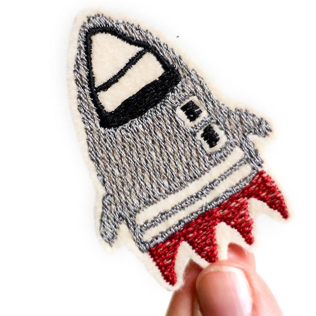 Écusson thermocollant « Gris fusée »